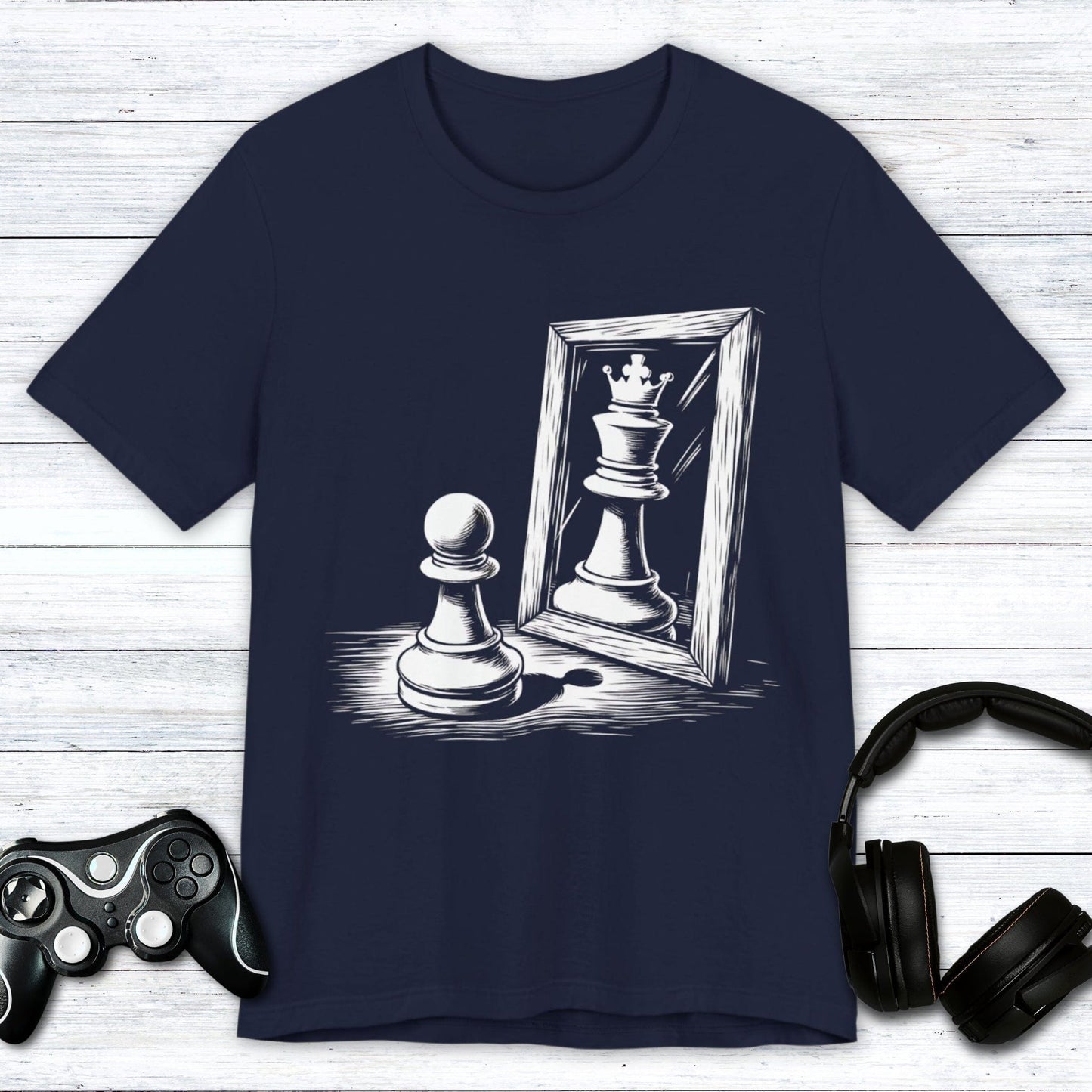 T-Shirt Navy / S You're a Queen (Not a Pawn) T-shirt